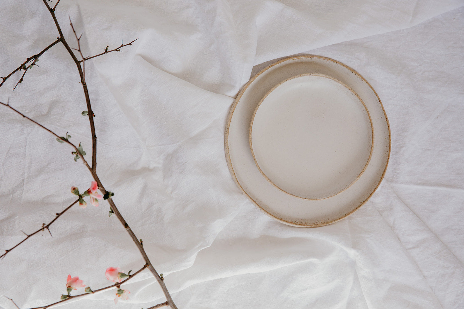 2 Cna'an dessert plates