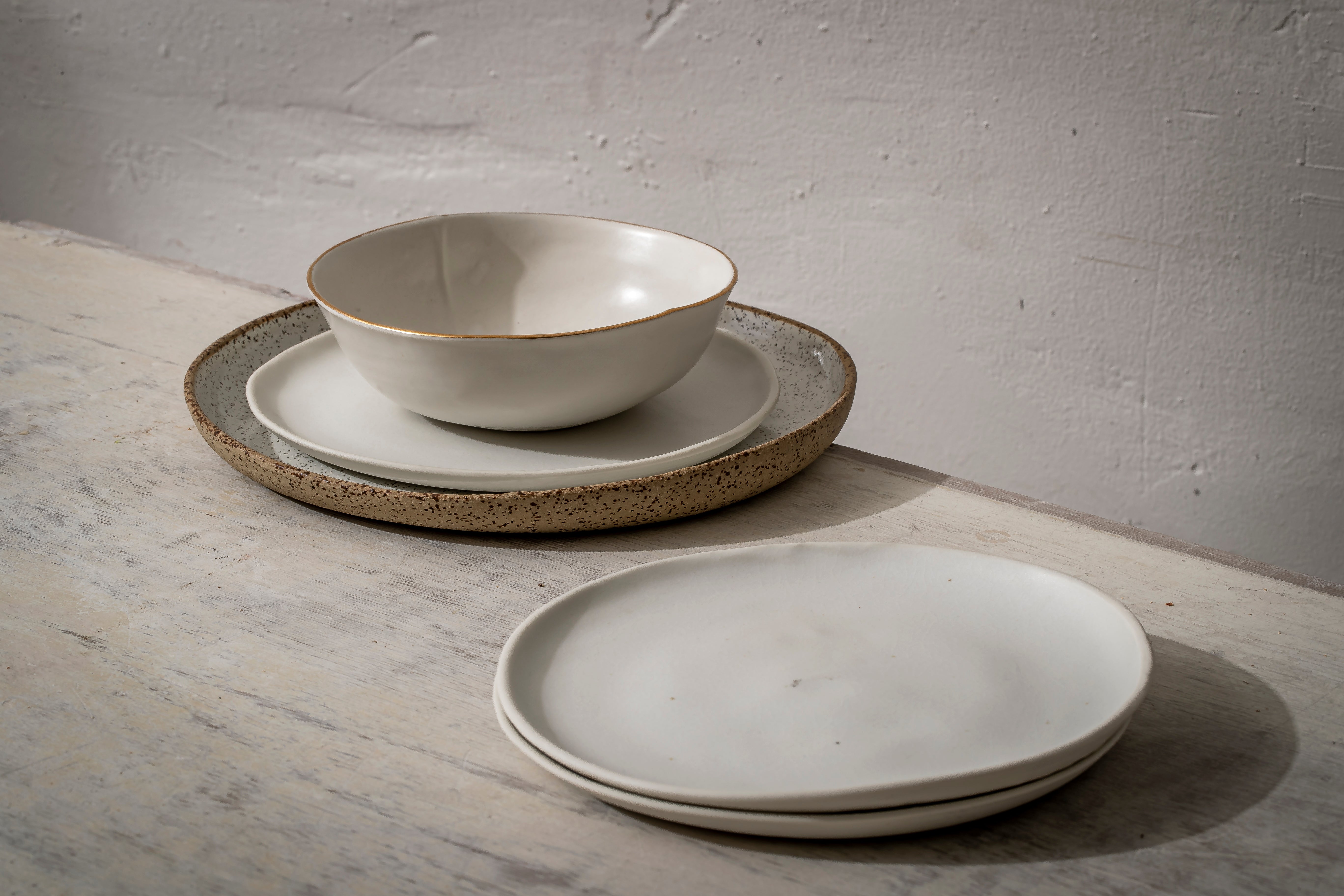 2 Cna'an dessert plates