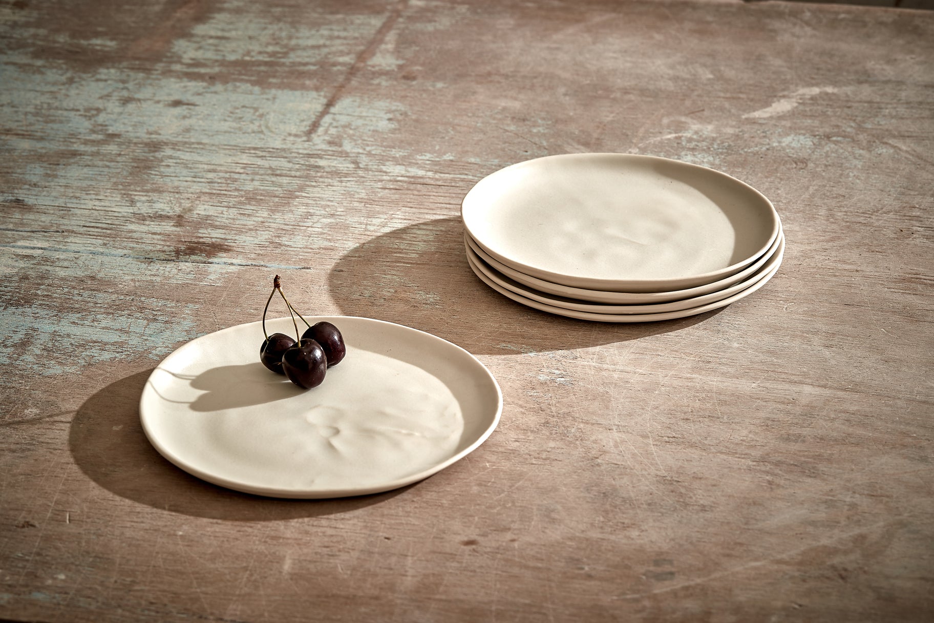 2 Cna'an dessert plates