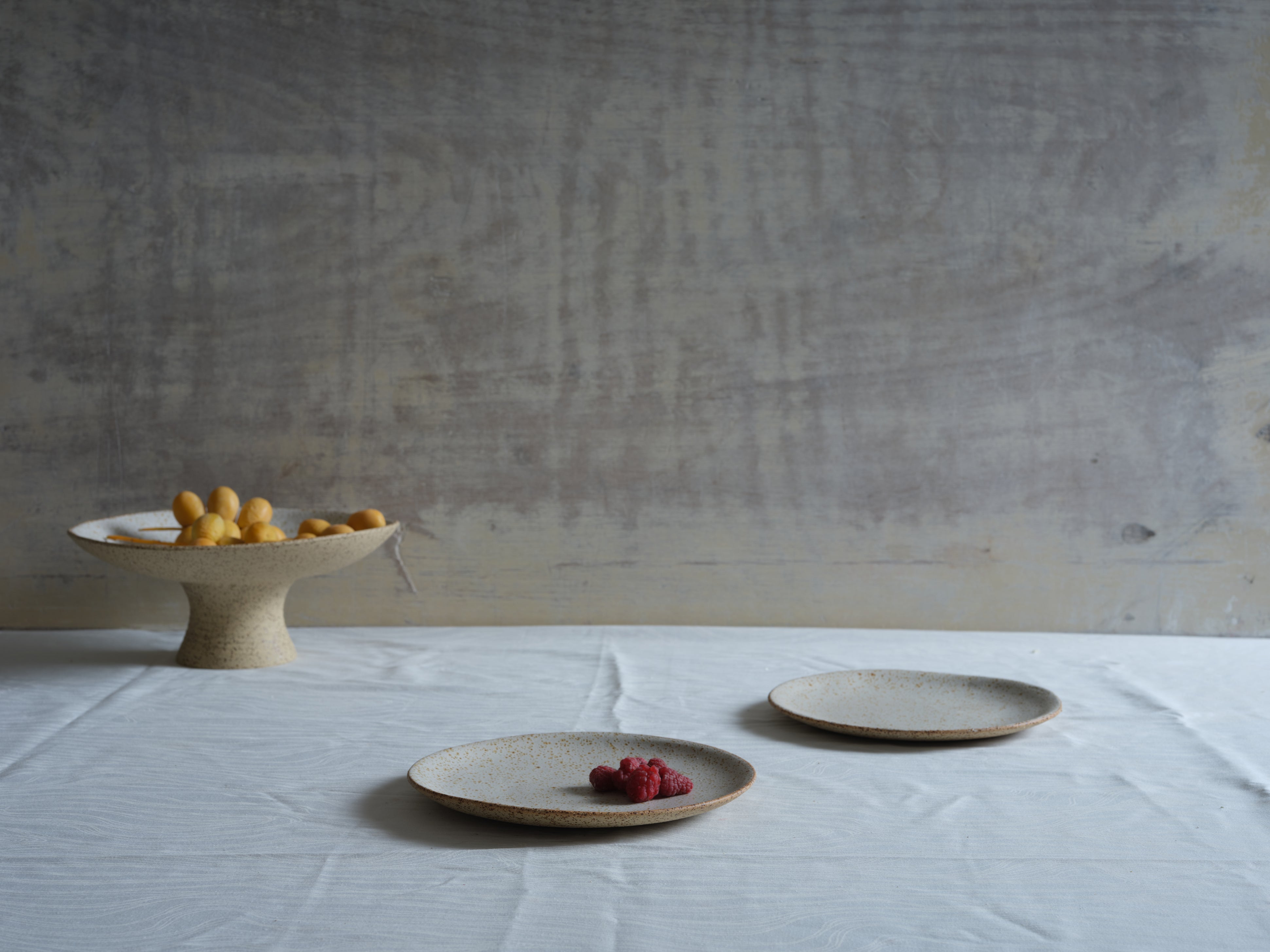 2 Cna'an dessert plates